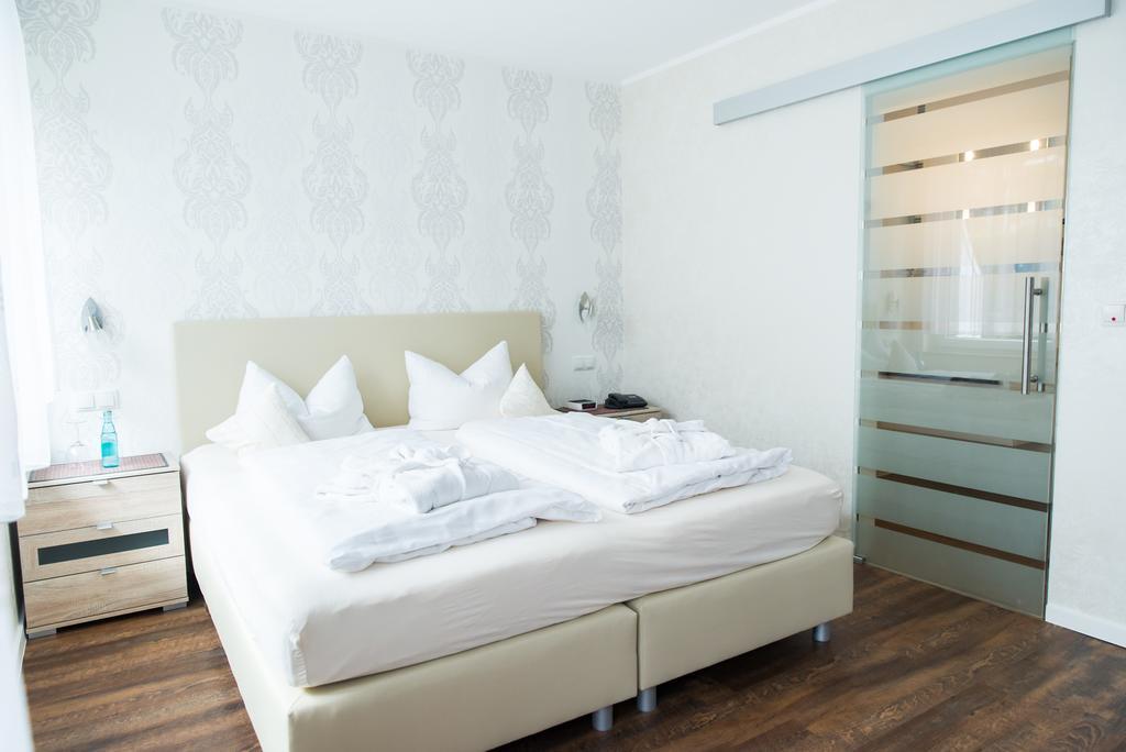 Piepers Landidyll Hotel باد ليير المظهر الخارجي الصورة